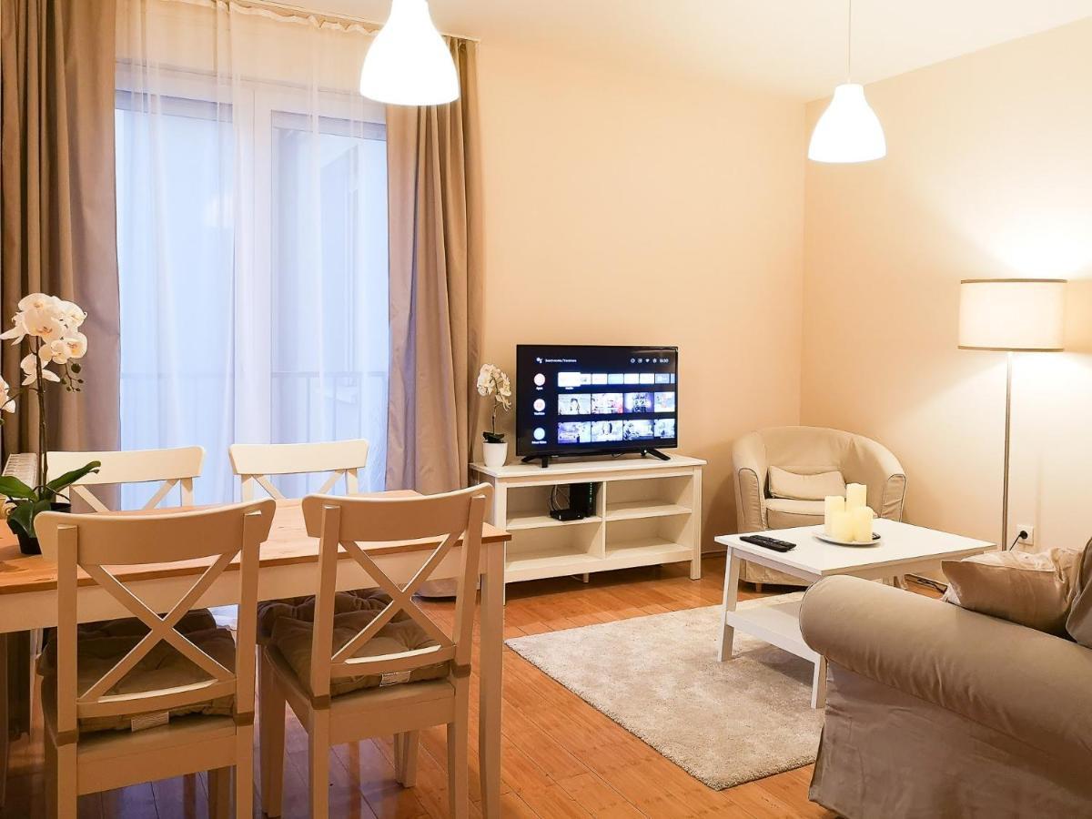 Filinhome Papa Suite 3 Novi Sad Bagian luar foto