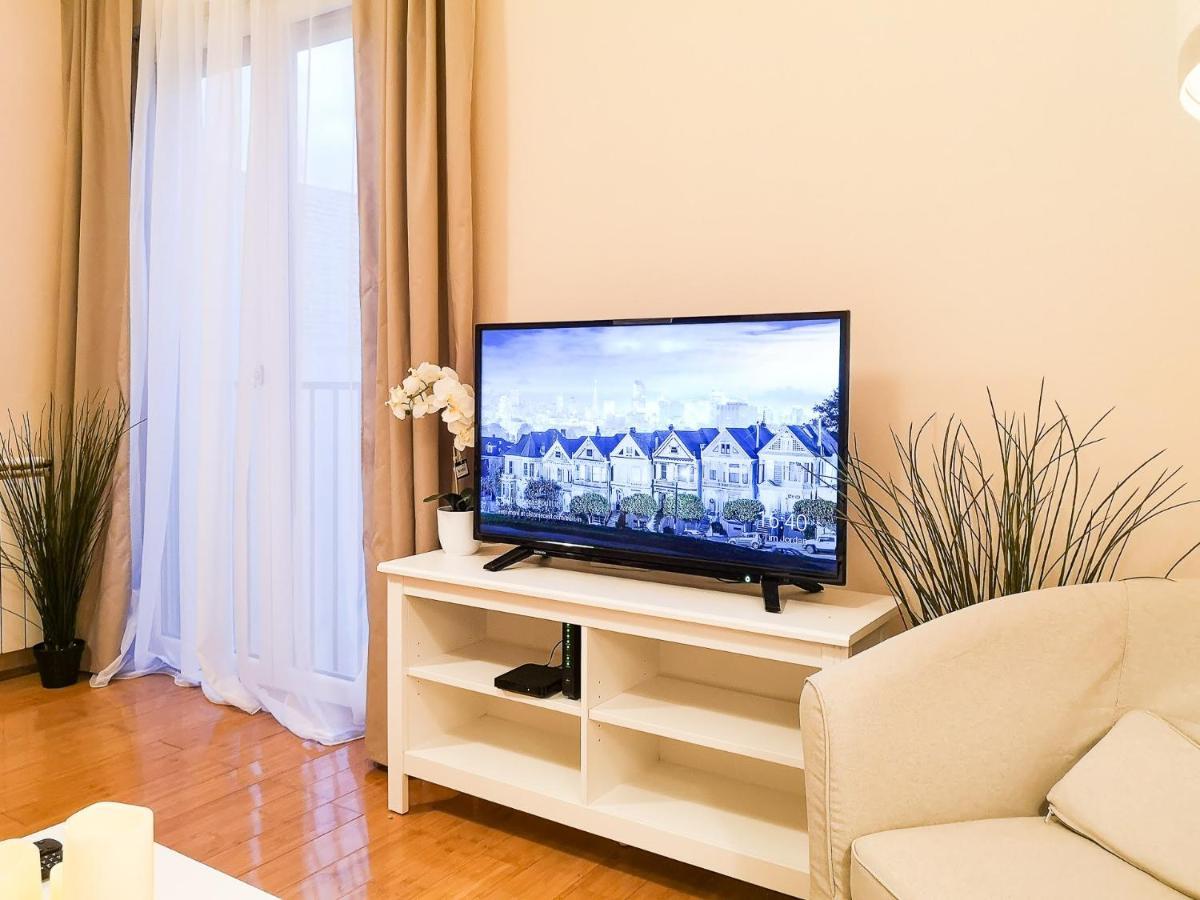 Filinhome Papa Suite 3 Novi Sad Bagian luar foto