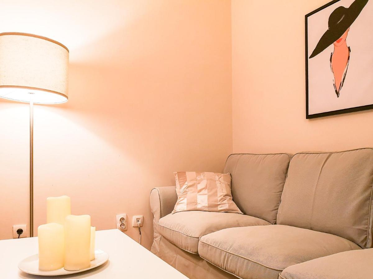 Filinhome Papa Suite 3 Novi Sad Bagian luar foto